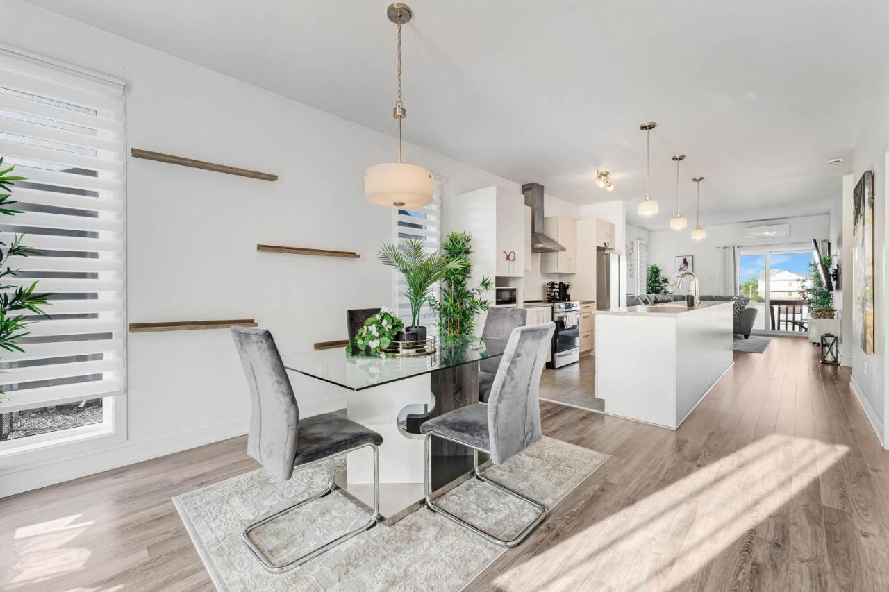 Charming And Cozy Condo Apartment กาติโน ภายนอก รูปภาพ