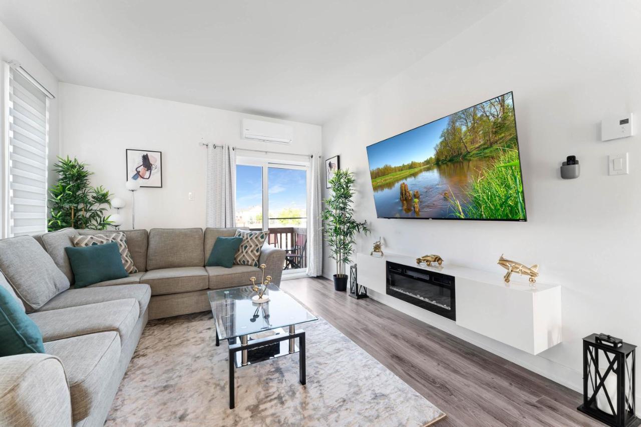 Charming And Cozy Condo Apartment กาติโน ภายนอก รูปภาพ