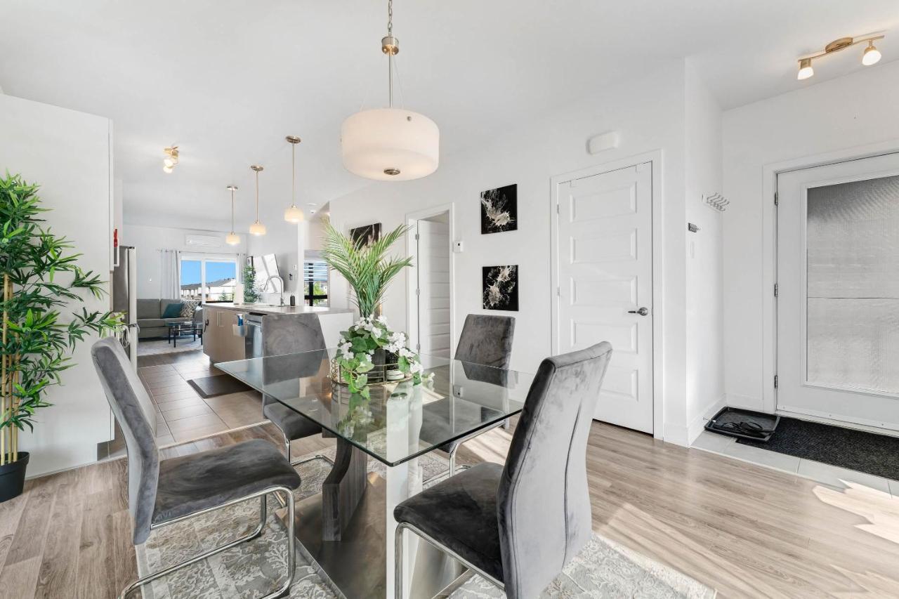 Charming And Cozy Condo Apartment กาติโน ภายนอก รูปภาพ