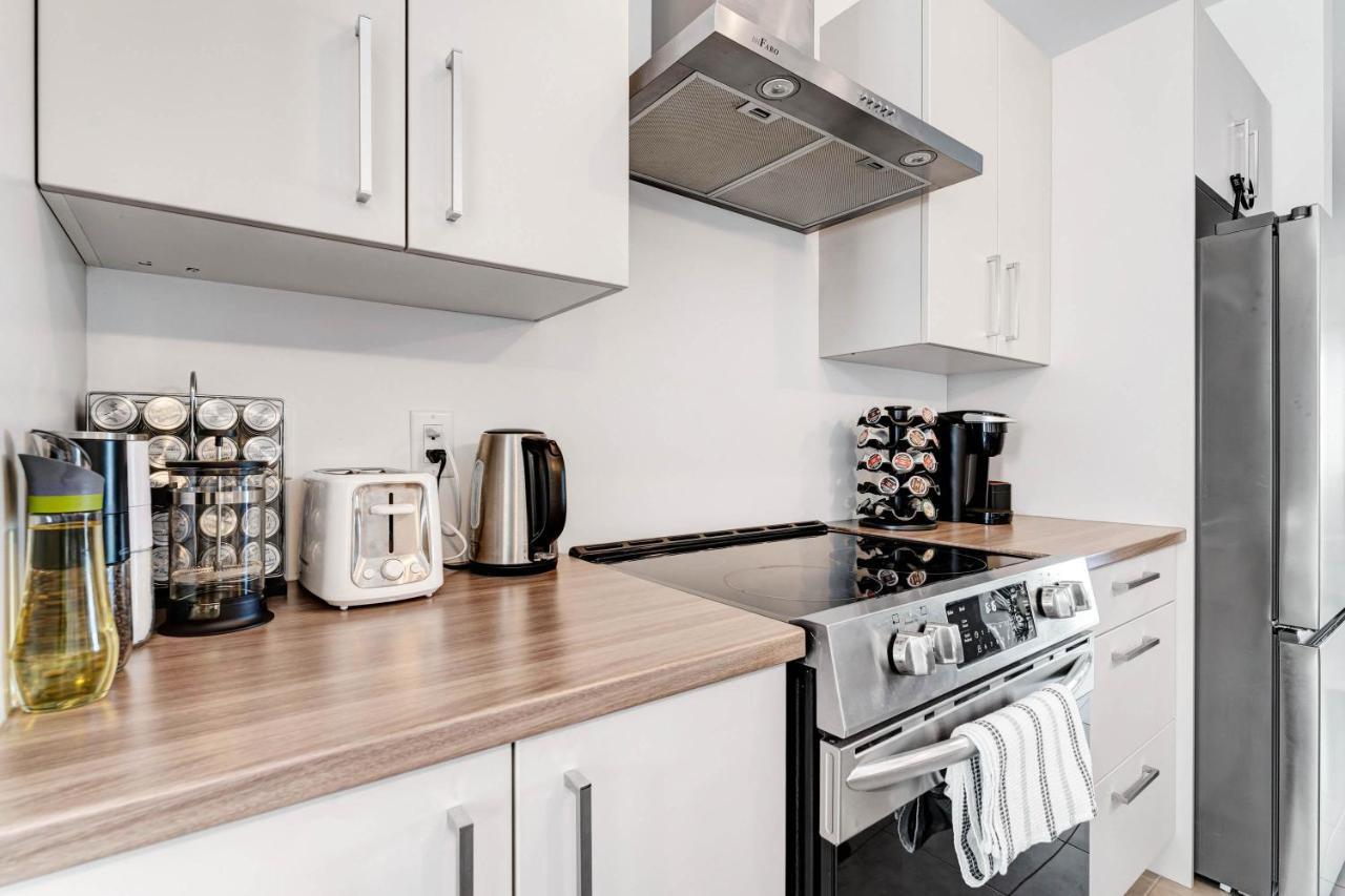 Charming And Cozy Condo Apartment กาติโน ภายนอก รูปภาพ