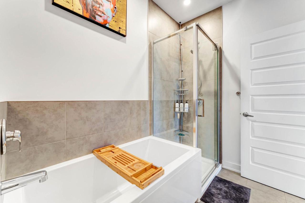 Charming And Cozy Condo Apartment กาติโน ภายนอก รูปภาพ